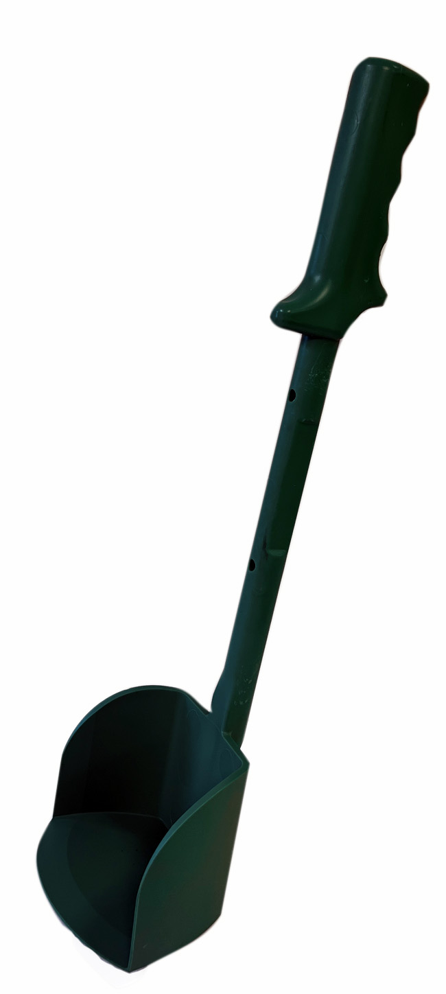 Long Handled Bucket Dredger