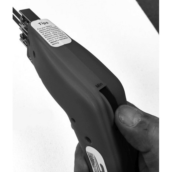 H-Ktempadjknob.jpg